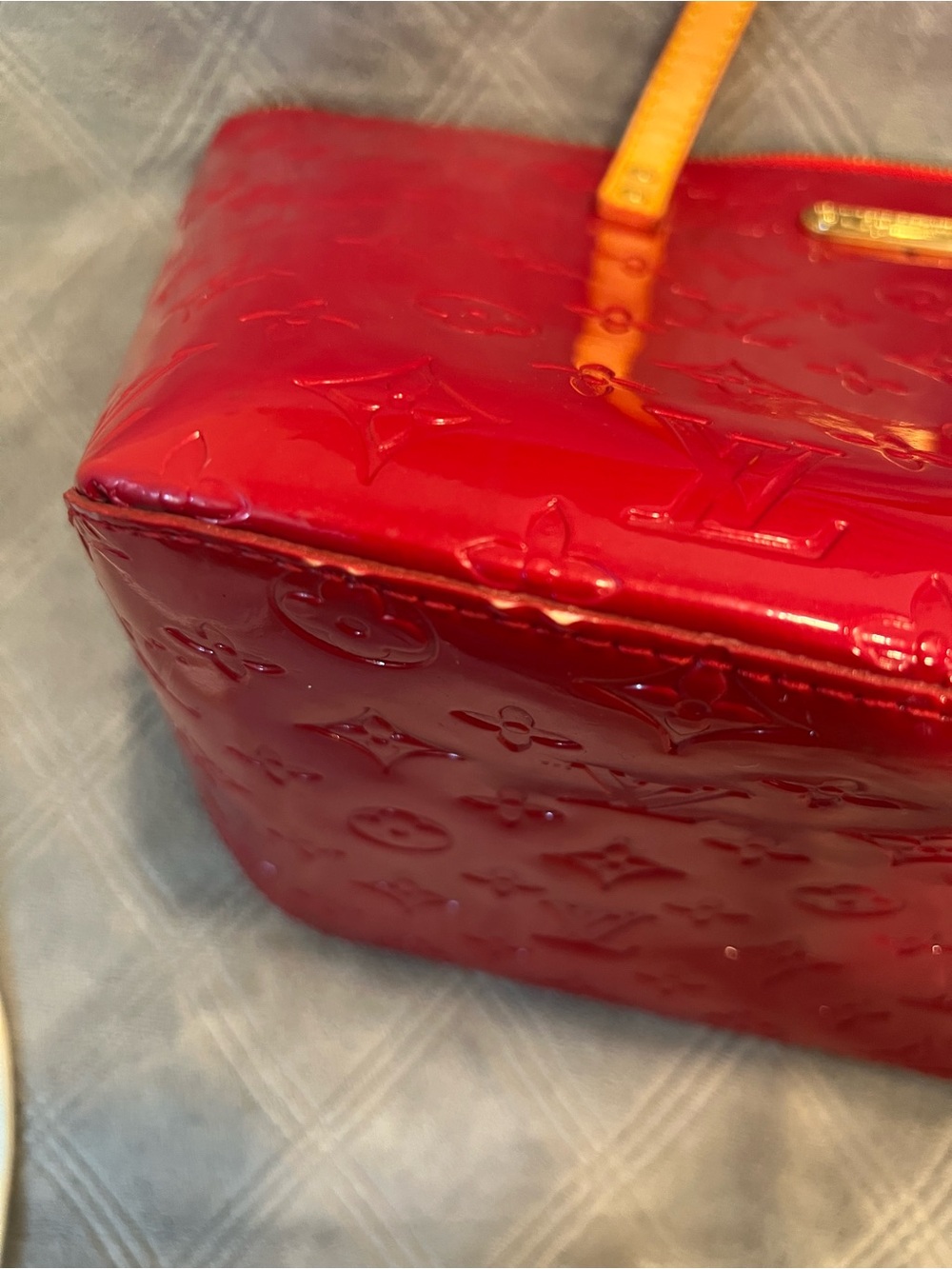 Louis Vuitton Red Vernis Patent Tote with Tan Handles - Picture 4 of 10